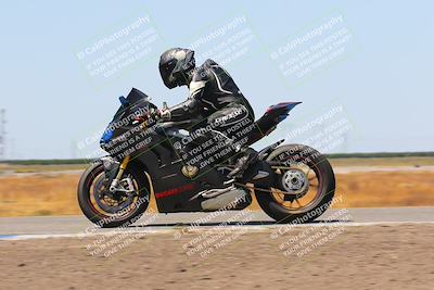 media/May-08-2023-Lets Ride (Mon) [[afc23fd900]]/B Group/220pm (Wheelie Bump)/